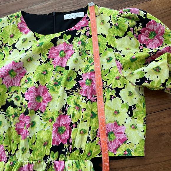 WAYF Dress Size XL Floral Short Sleeve Side Cutout Maxi Lime Fuschia - Picture 6 of 13